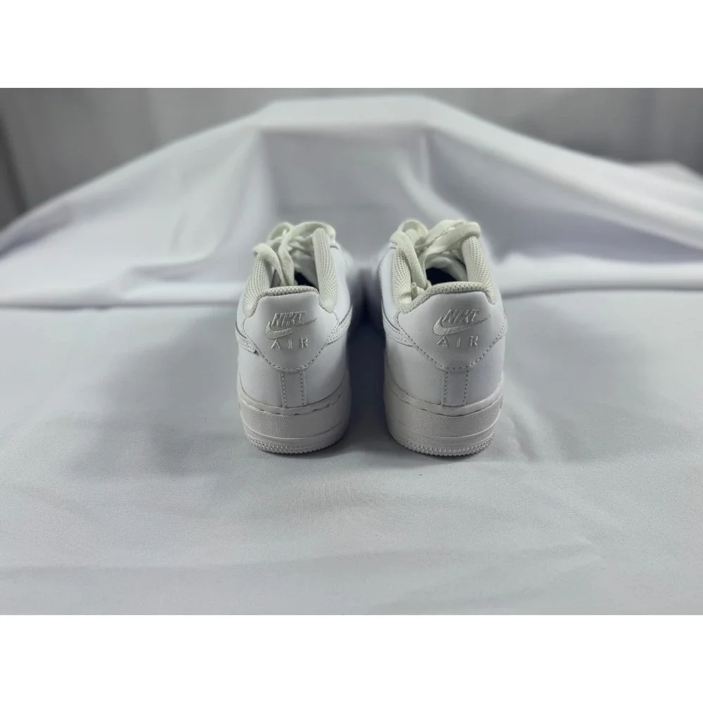 Nike Air Force 1‎ LE GS Size 6Y, Women's Size 7.5 Triple White DH2920-111